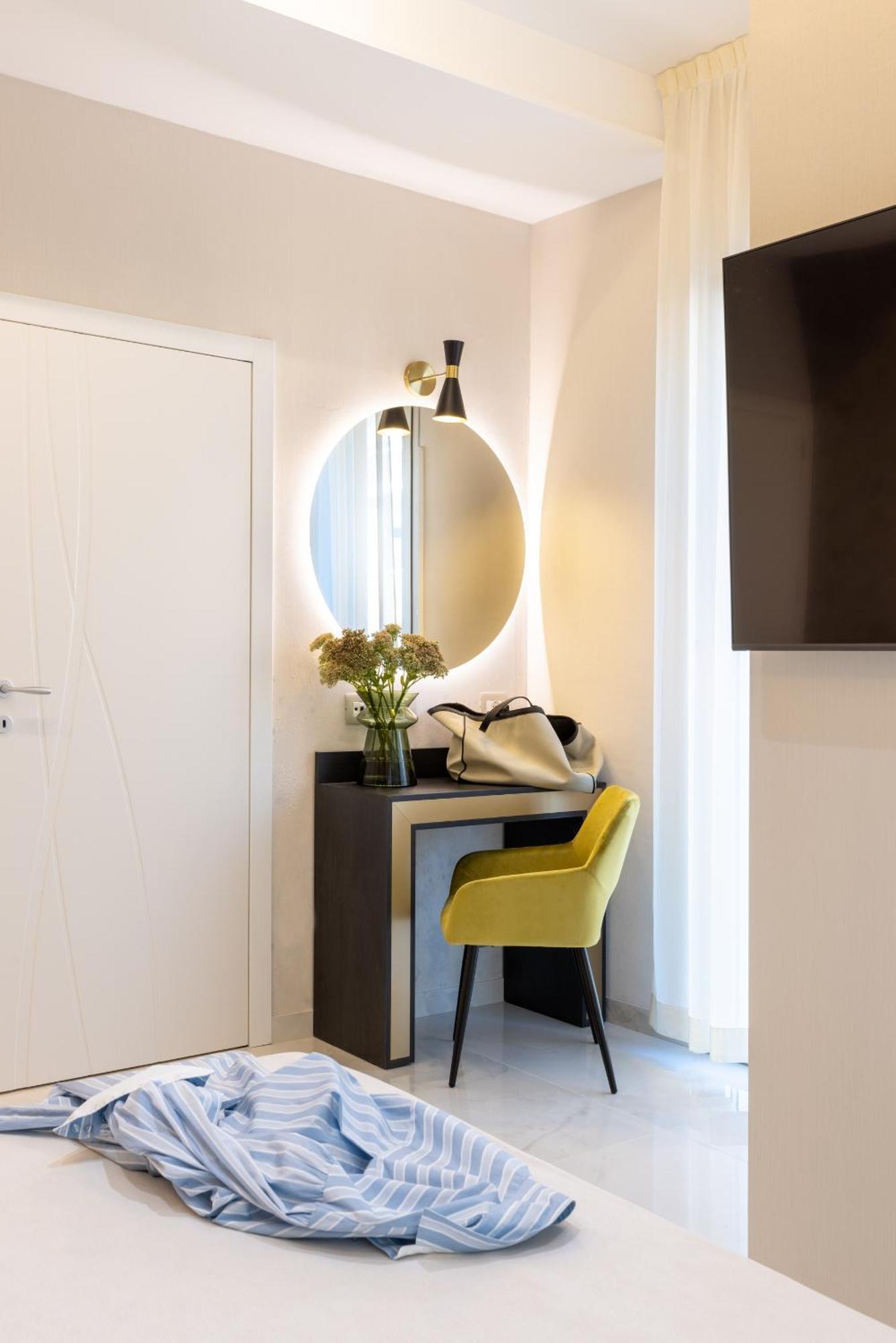 Hotel Mondial Rimini Ngoại thất bức ảnh