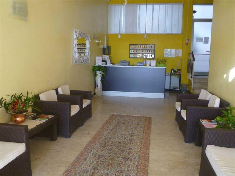 Hotel Mondial Rimini Ngoại thất bức ảnh